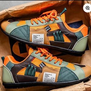 BRAND NEW WITHOUT TAGS Sporty Men's Sneakers in Orange, Green, and Brown